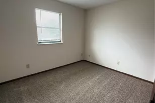 1060 Brandywine Blvd, Zanesville, OH 43701 - Photo 8