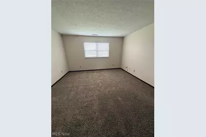 1060 Brandywine Boulevard #H, Zanesville, OH 43701 - Photo 2