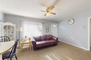 1060 Bryce Ave, Aurora, OH 44202 - Photo 4