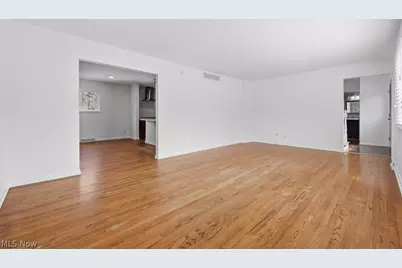 1181 Winhurst Drive, Akron, OH 44313 - Photo 6