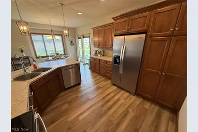 1163 Pine Bluff Drive NE, New Philadelphia, OH 44663 - Photo 12