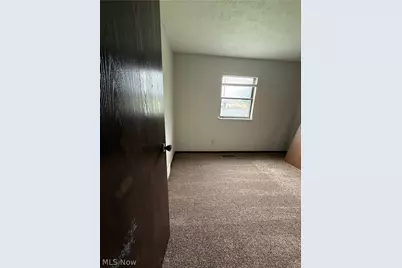 1060 Brandywine Boulevard #D, Zanesville, OH 43701 - Photo 8