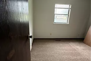 1060 Brandywine Blvd, Zanesville, OH 43701 - Photo 8