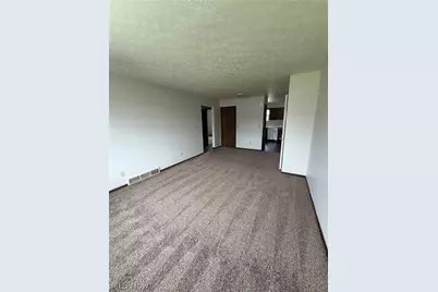 1060 Brandywine Boulevard #D, Zanesville, OH 43701 - Photo 2