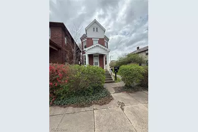 732 Elberon Avenue, Zanesville, OH 43701 - Photo 1