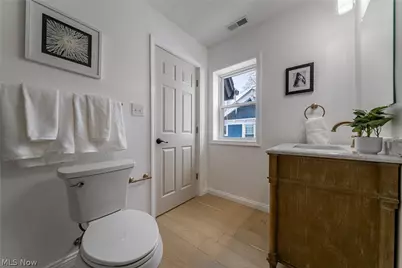 2124 Lamberton Road, Cleveland Heights, OH 44118 - Photo 40