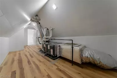 2124 Lamberton Road, Cleveland Heights, OH 44118 - Photo 42