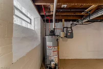 2124 Lamberton Road, Cleveland Heights, OH 44118 - Photo 44