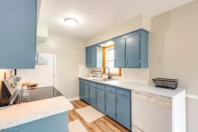 545 Hillman Road, Akron, OH 44312 - Photo 6