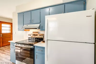 545 Hillman Road, Akron, OH 44312 - Photo 10