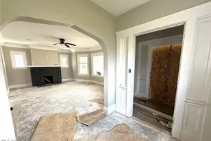 10712 Grantwood Ave, Loveland, OH 44108 - Photo 8