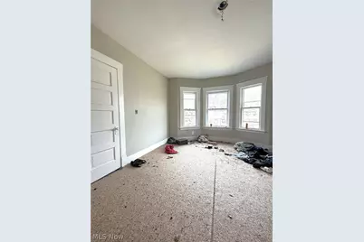10712 Grantwood Avenue, Loveland, OH 44108 - Photo 14
