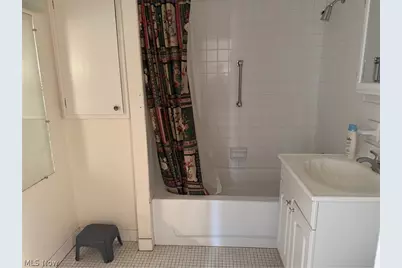 12029 Clifton Boulevard #301, Oakwood, OH 44107 - Photo 10