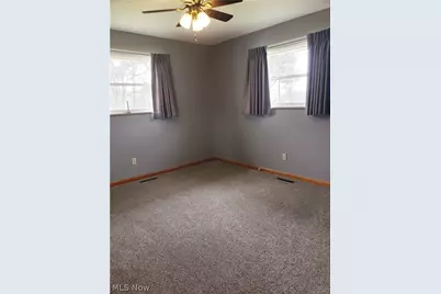2313 Rockland Avenue, Belpre, OH 45714 - Photo 18