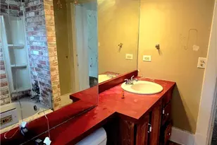 104 W Spring St, Marietta, OH 45750 - Photo 22