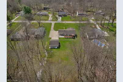 24292 Forestview Drive, Columbia Station, OH 44028 - Photo 4