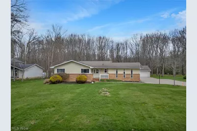 24292 Forestview Drive, Columbia Station, OH 44028 - Photo 2