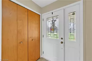 24292 Forestview Dr, Columbia Station, OH 44028 - Photo 12