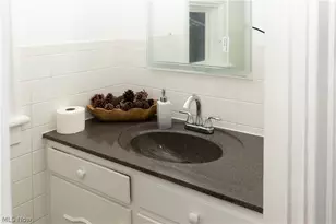 1012 Cambridge Rd, Coshocton, OH 43812 - Photo 24