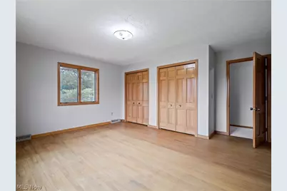 14345 W Sprague Road, Strongsville, OH 44136 - Photo 32