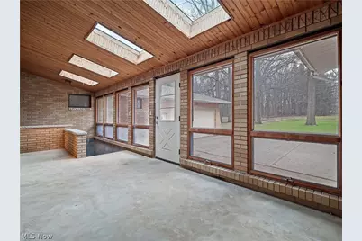 14345 W Sprague Road, Strongsville, OH 44136 - Photo 34