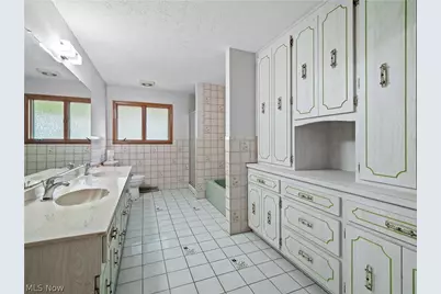 14345 W Sprague Road, Strongsville, OH 44136 - Photo 28