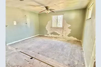 347 Patton Avenue, Wintersville, OH 43953 - Photo 2