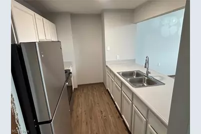 59 Lincoln Way E #302, Massillon, OH 44646 - Photo 4