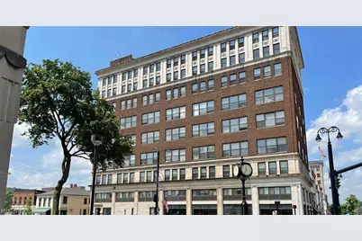 59 Lincoln Way E #703, Massillon, OH 44646 - Photo 1