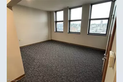 59 Lincoln Way E #702, Massillon, OH 44646 - Photo 2