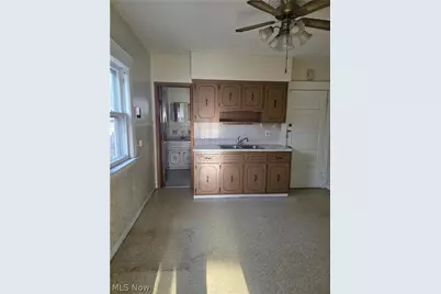 3660 E 76th Street, Loveland, OH 44105 - Photo 2