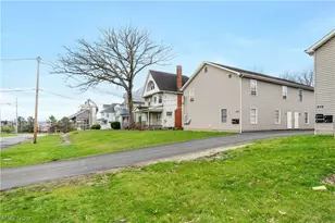 836 Michigan Ave, Youngstown, OH 44504 - Photo 6