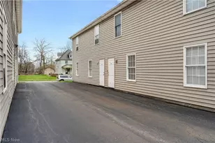 836 Michigan Ave, Youngstown, OH 44504 - Photo 8