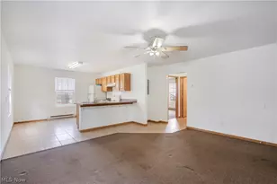 832 Michigan Ave, Youngstown, OH 44504 - Photo 14
