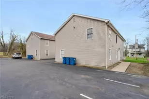 832 Michigan Ave, Youngstown, OH 44504 - Photo 8