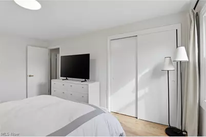 23250 Fairmount Boulevard, Huber Heights, OH 44122 - Photo 30