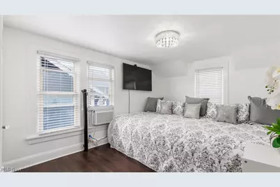 1022 Taylor Avenue, Cambridge, OH 43725 - Photo 18