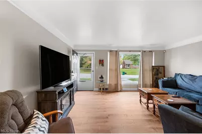 5234 Erwin Street, Maple Heights, OH 44137 - Photo 16