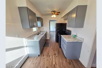 659 Weller Road, Elyria, OH 44035 - Photo 12