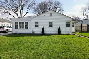 659 Weller Rd, Elyria, OH 44035 - Photo 2