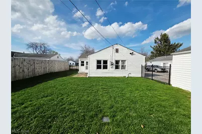 659 Weller Road, Elyria, OH 44035 - Photo 4