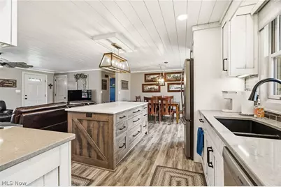 13671 Kent Avenue NE, Hartville, OH 44632 - Photo 14