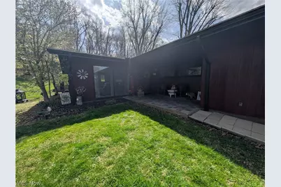 228 Crowley Drive, Roseville, OH 43777 - Photo 2