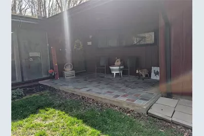 228 Crowley Drive, Roseville, OH 43777 - Photo 4