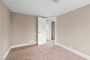 7604 Dudley Ave, Loveland, OH 44102 - Photo 18