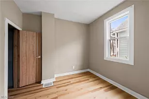 7604 Dudley Ave, Loveland, OH 44102 - Photo 14