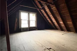 581 E 114th St, Loveland, OH 44108 - Photo 20