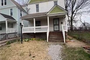 581 E 114th St, Loveland, OH 44108 - Photo 2