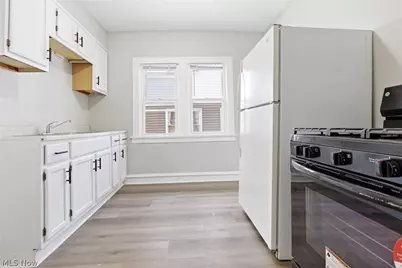 1842 Colonnade Road #UP, Loveland, OH 44112 - Photo 8