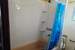 8112 Russell Ln, Loveland, OH 44144 - Photo 4